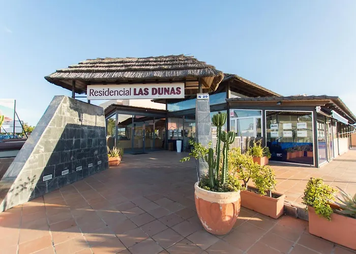 Alicebungalowpoolview-summer * Corralejo